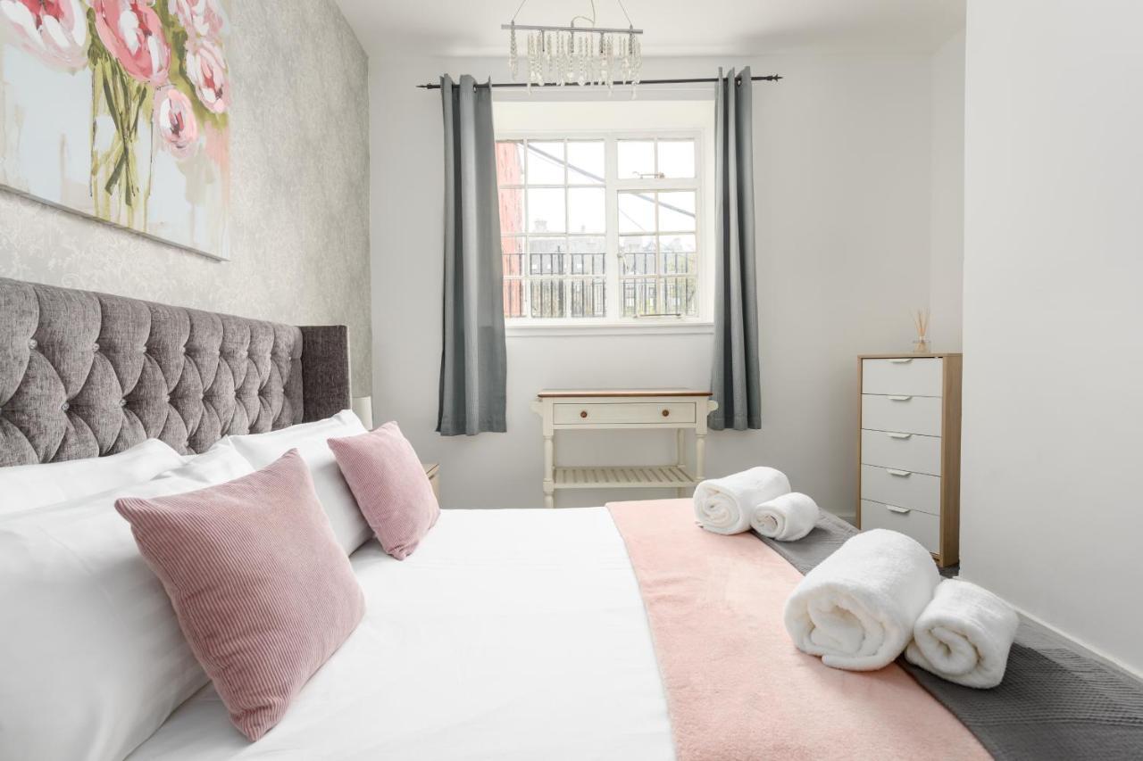 אדינבורו 2 Bedroom Royal Mile Apartment מראה חיצוני תמונה